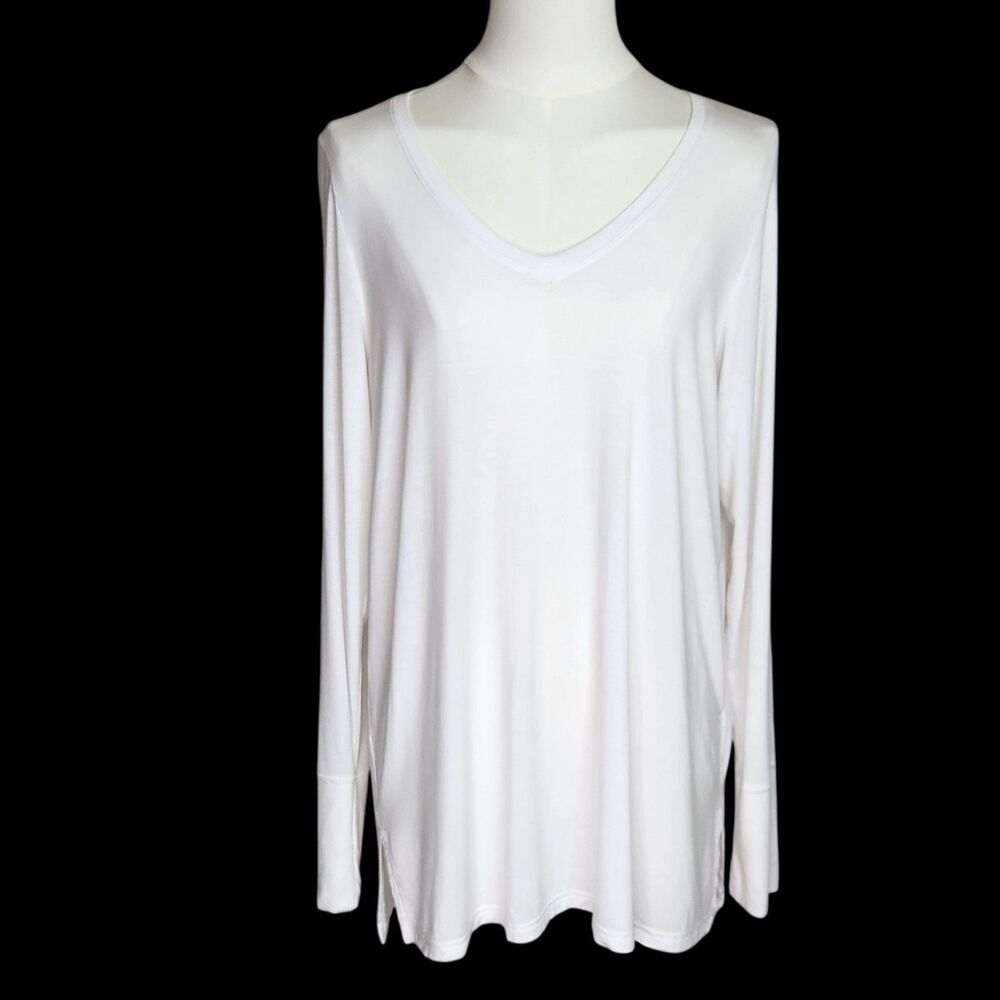 OFFLINE by Aerie White V-Neck Tunic Top Ribbed Knit Sleeve Thumbhole L Cozycore